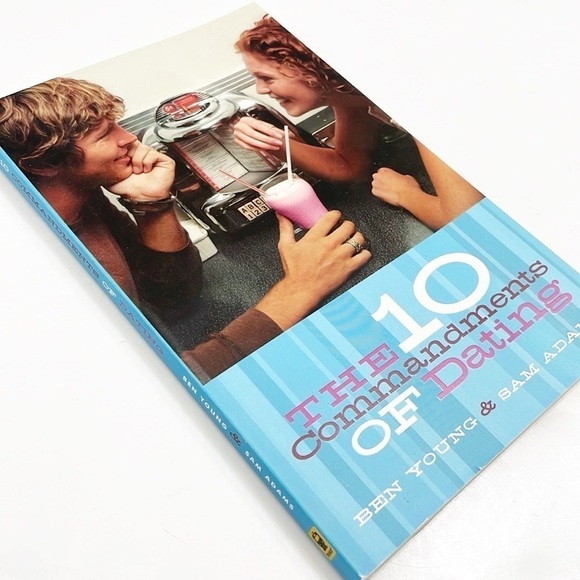 The 10 Commandments of Dating by Ben Young & Sam Adams paperback book - Picture 1 of 3